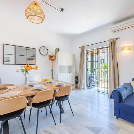 Casa La Fuente Nueve - Family Friendly Townhouse With Pool And 3 Bedrooms Sitio de Calahonda