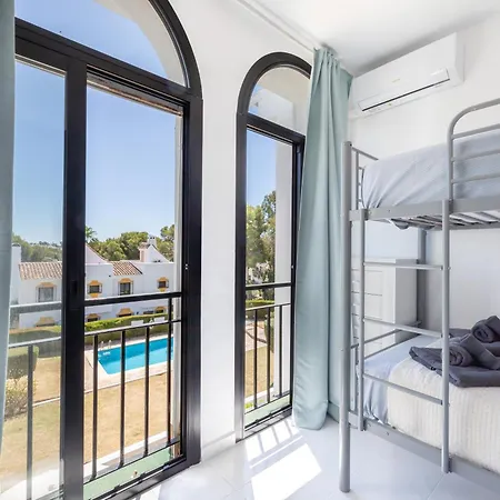 Casa La Fuente Nueve - Family Friendly Townhouse With Pool And 3 Bedrooms