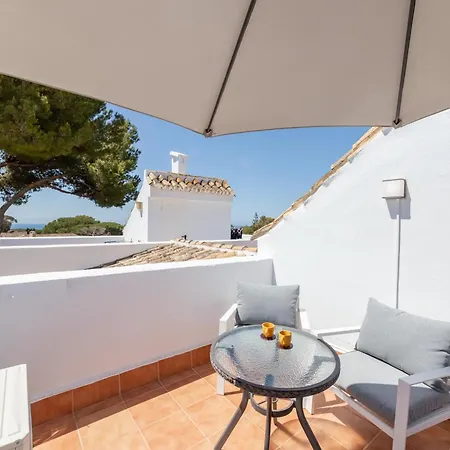 Casa La Fuente Nueve - Family Friendly Townhouse With Pool And 3 Bedrooms 度假居 *