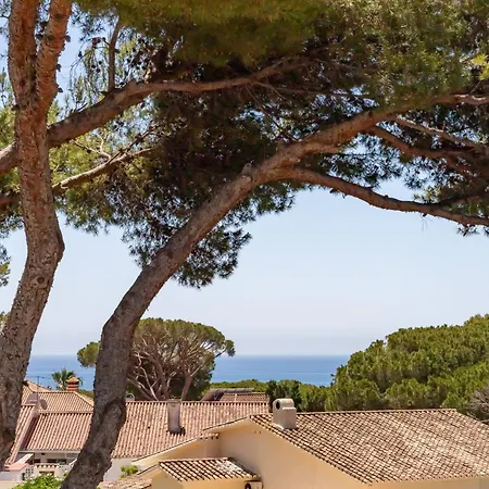 Casa La Fuente Nueve - Family Friendly Townhouse With Pool And 3 Bedrooms Sitio de Calahonda